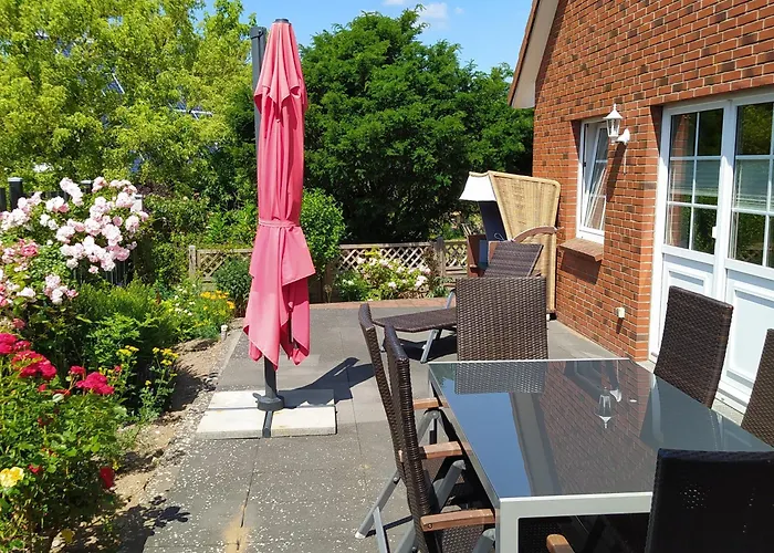 Nordseehaus Mit Fahrraedern 胡苏姆